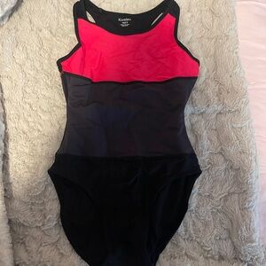 Gymnastics leotard